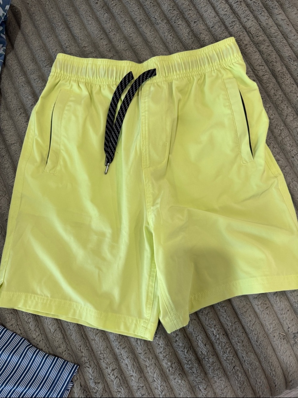 Southern Tide sets - Boys size 12/14 - Picture 4 of 6